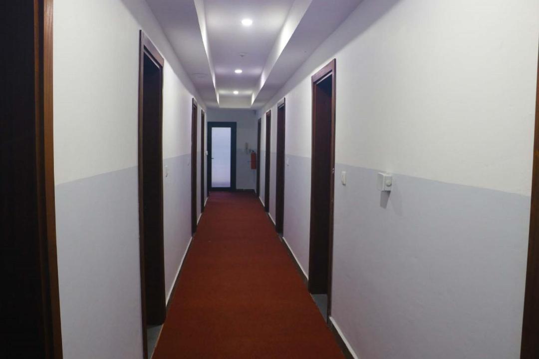 Cofe Hotel Yaoundé Exterior foto